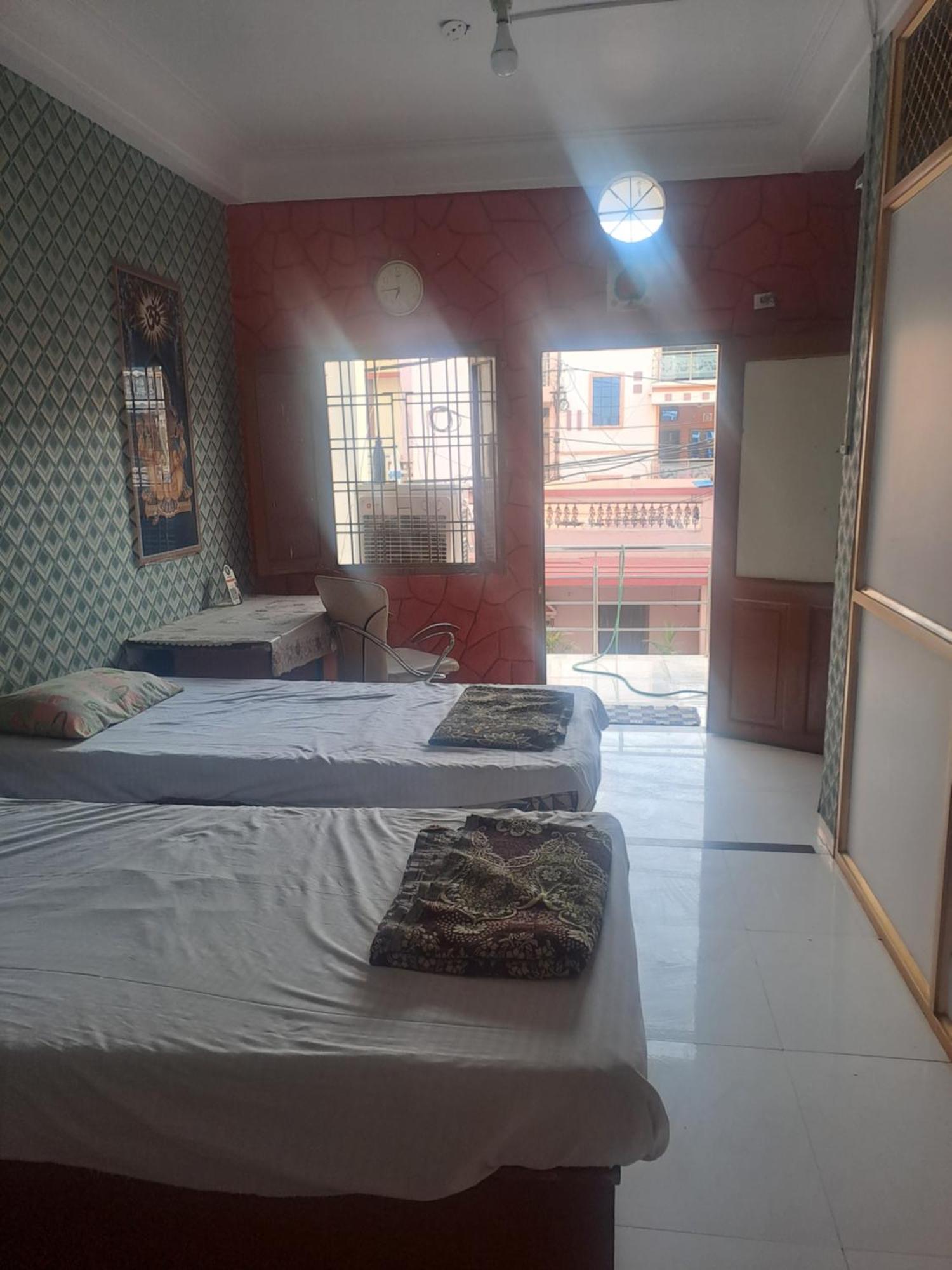 Narmada Guest House Indore Exterior photo